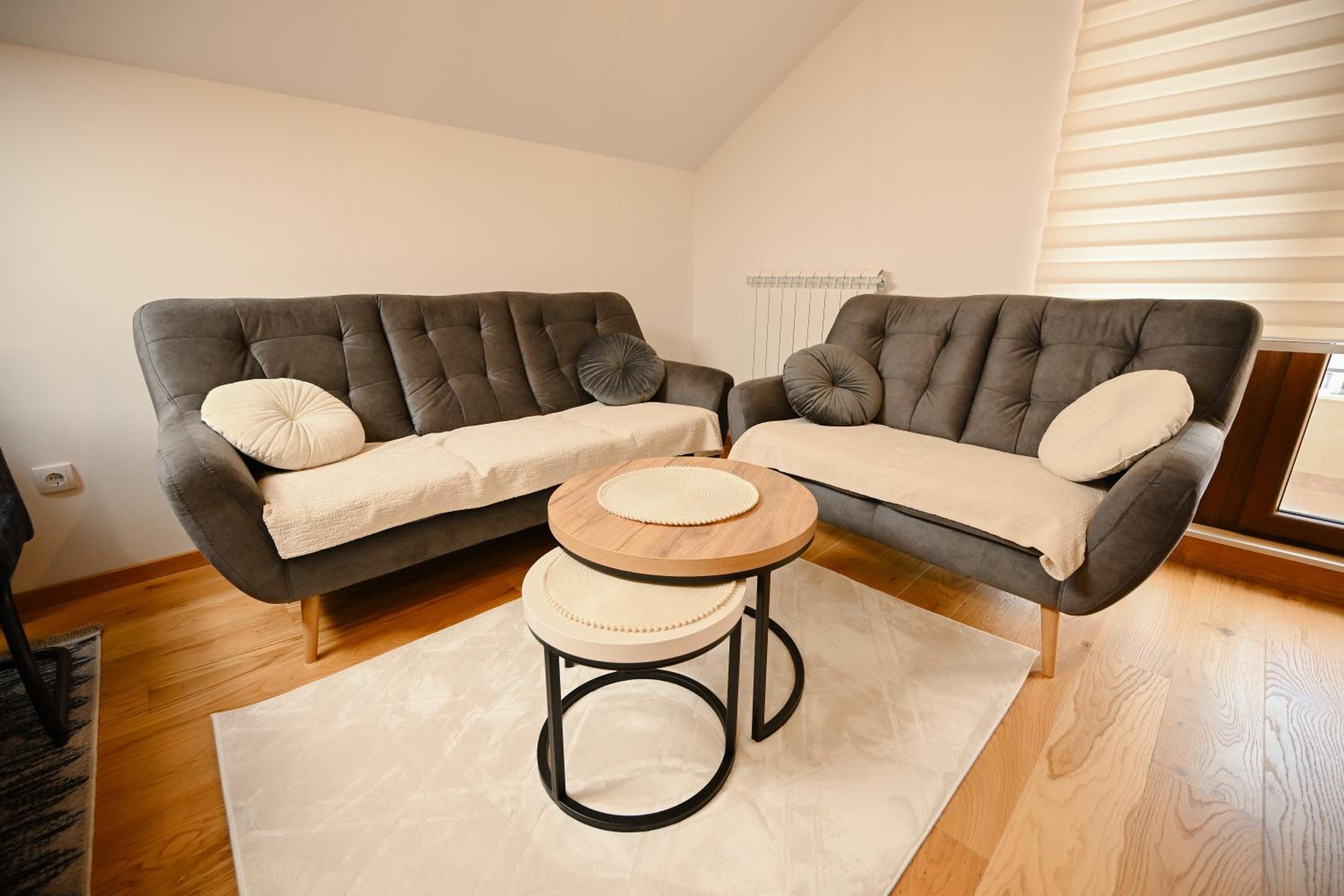 Apartmani Erna