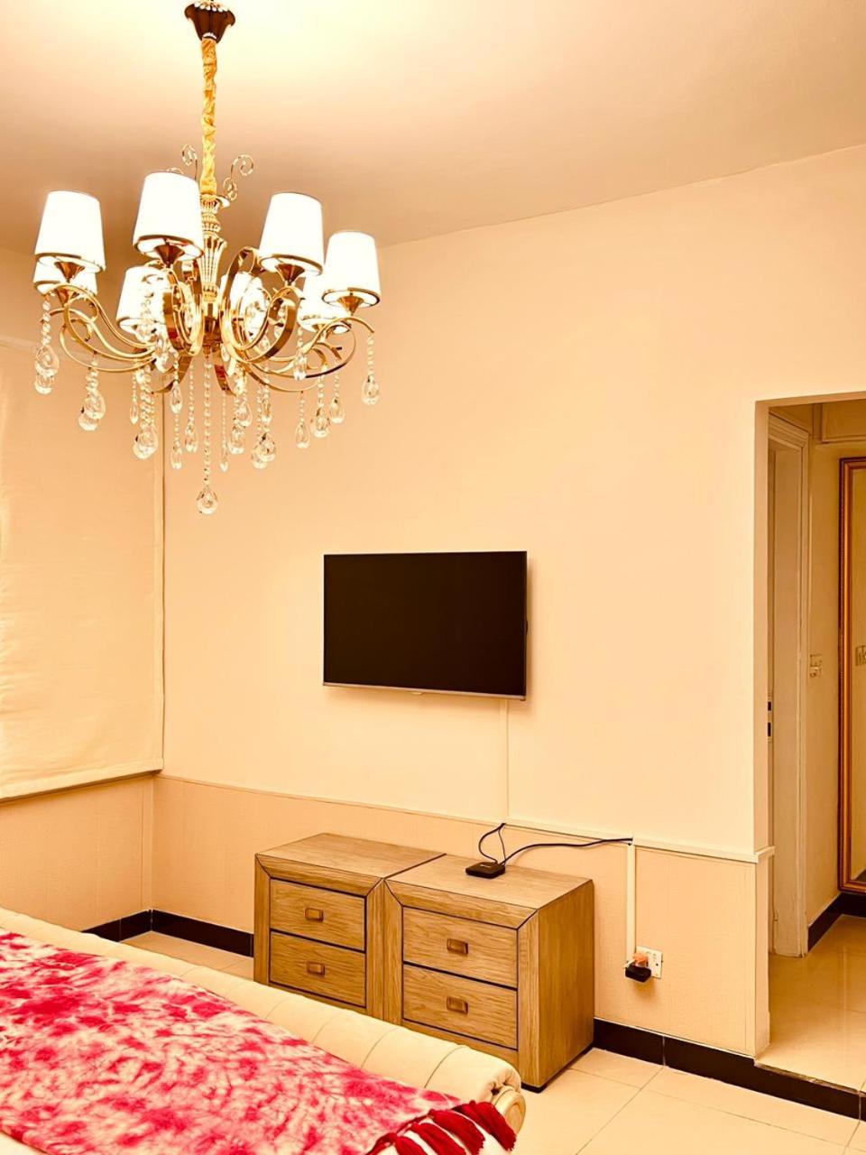 Abu Dhabi Tower Luxurious Apartments - LMY Islamabad