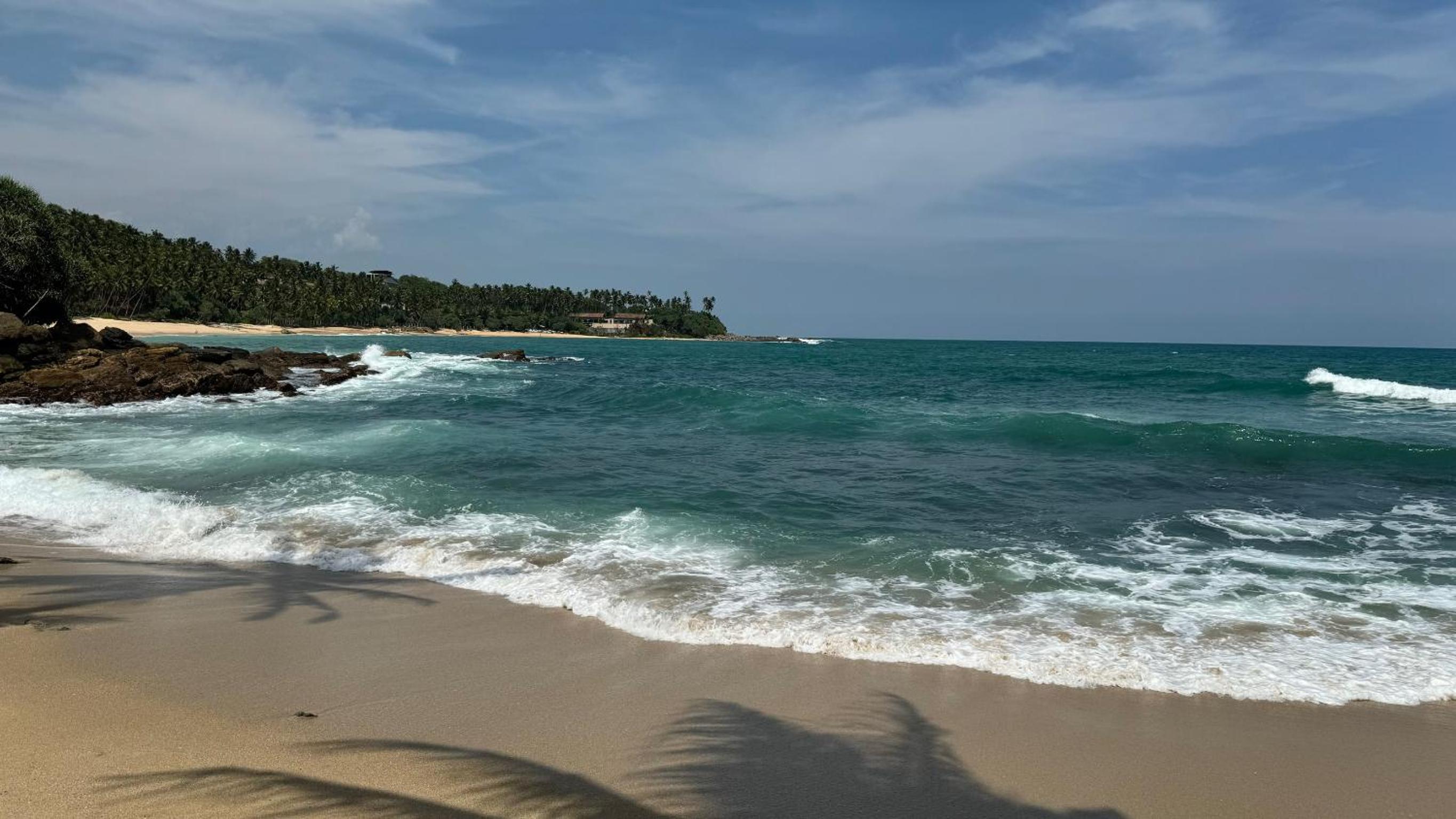 Aliya Watunu Hena view 5