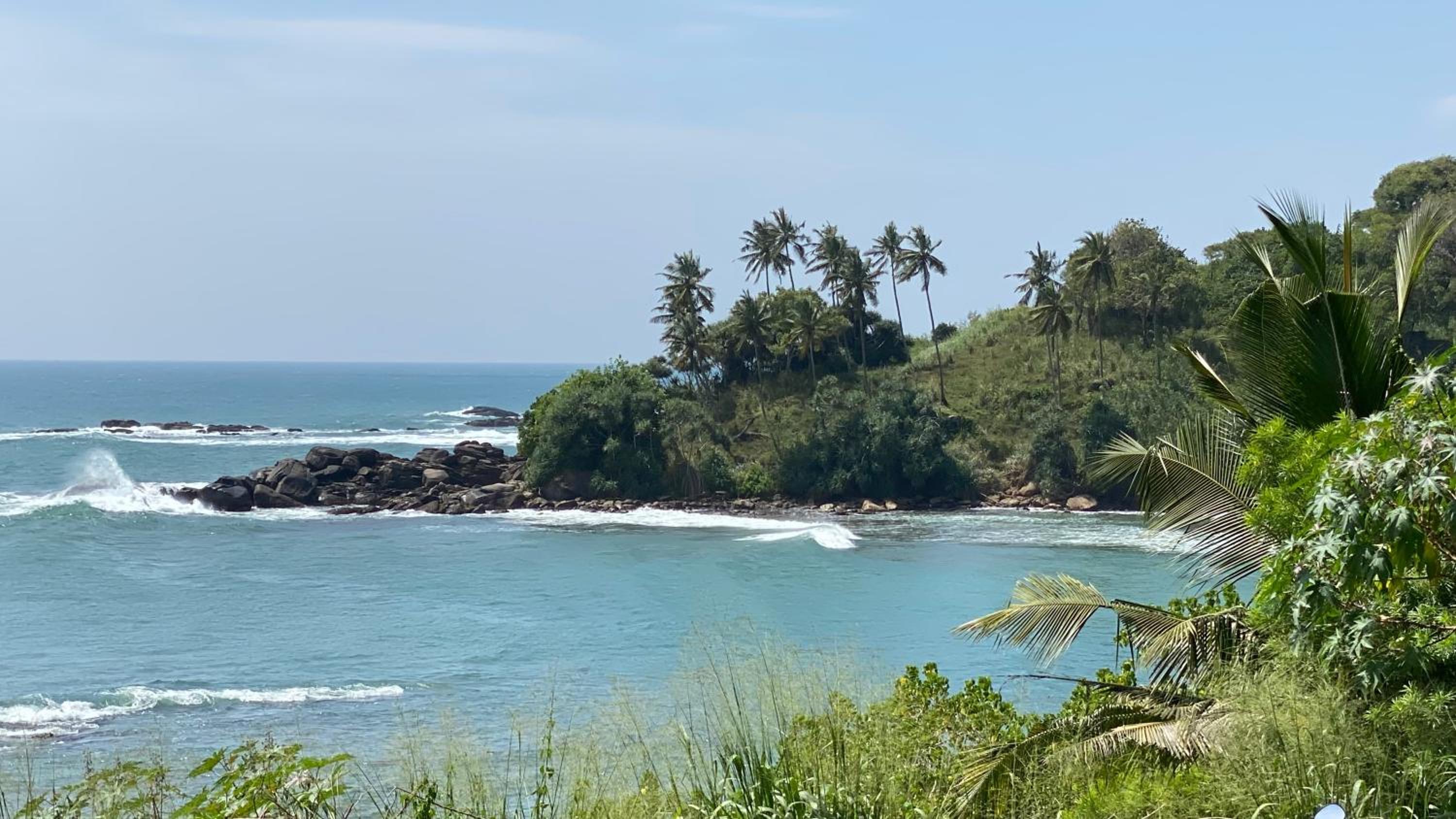 Aliya Watunu Hena view 3
