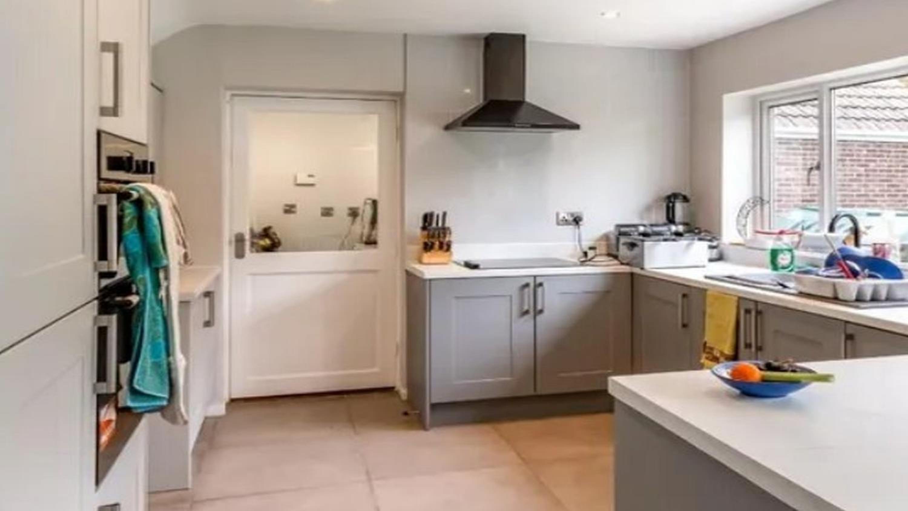 PremiumHouse StAnton SaunaPoolLux
