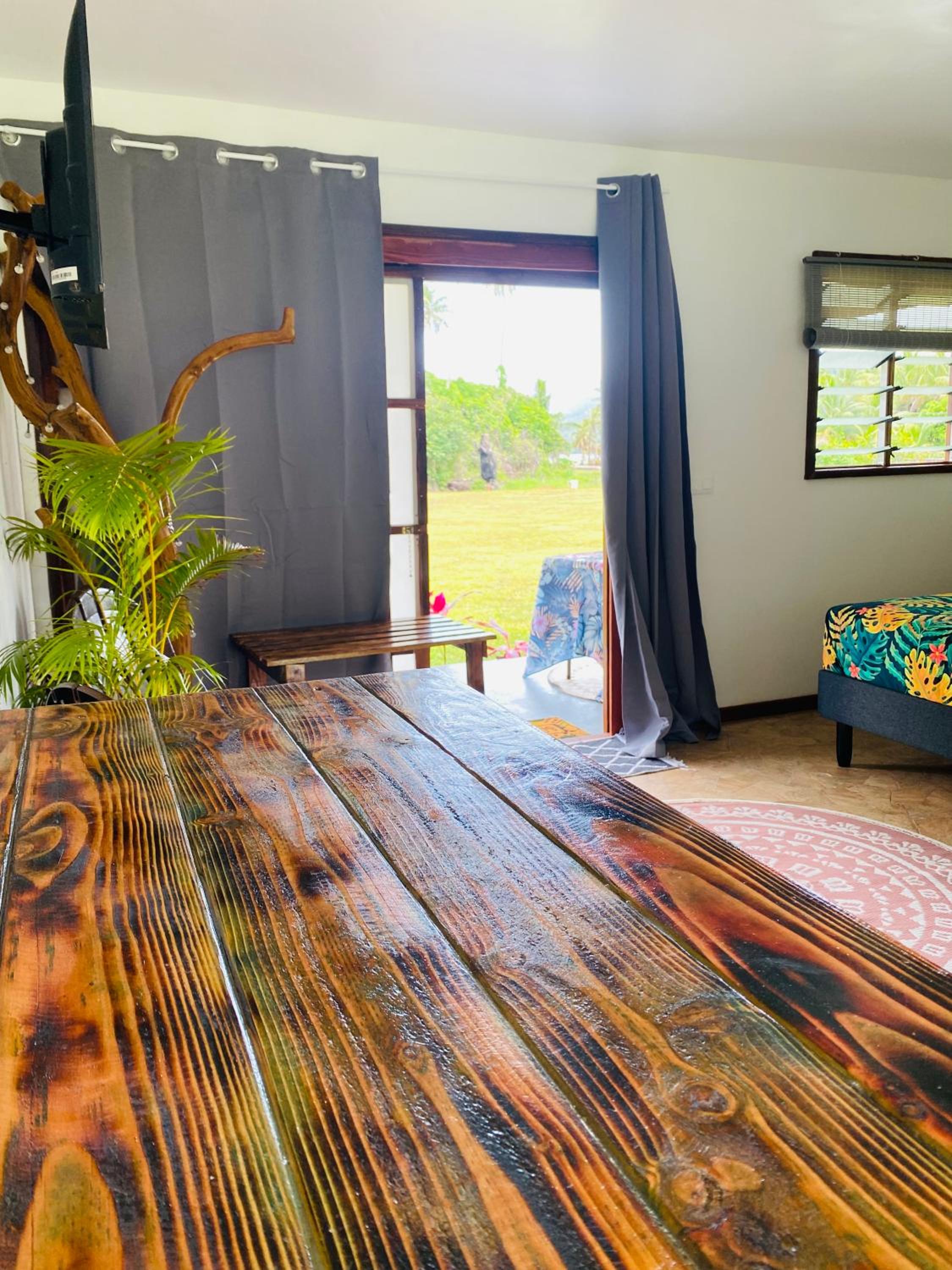 Huahine Serenity Cottage view 5