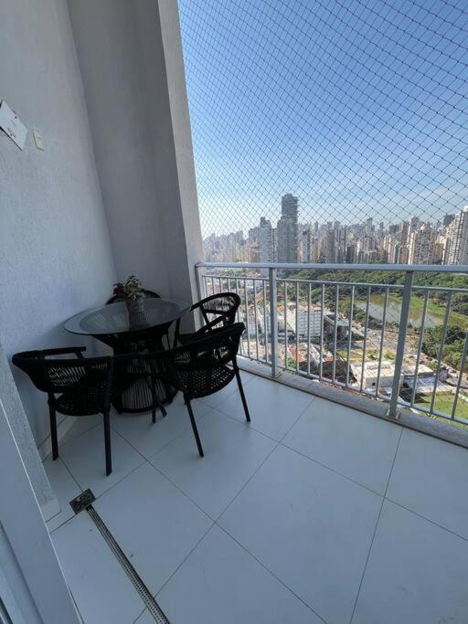 Duplex 2 suítes vista para o Parque Vaca Brava