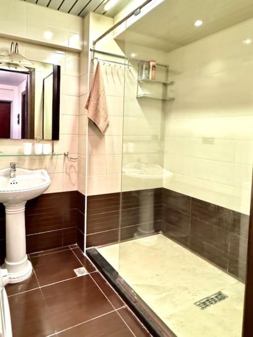 Great Apartment in Musicians Building