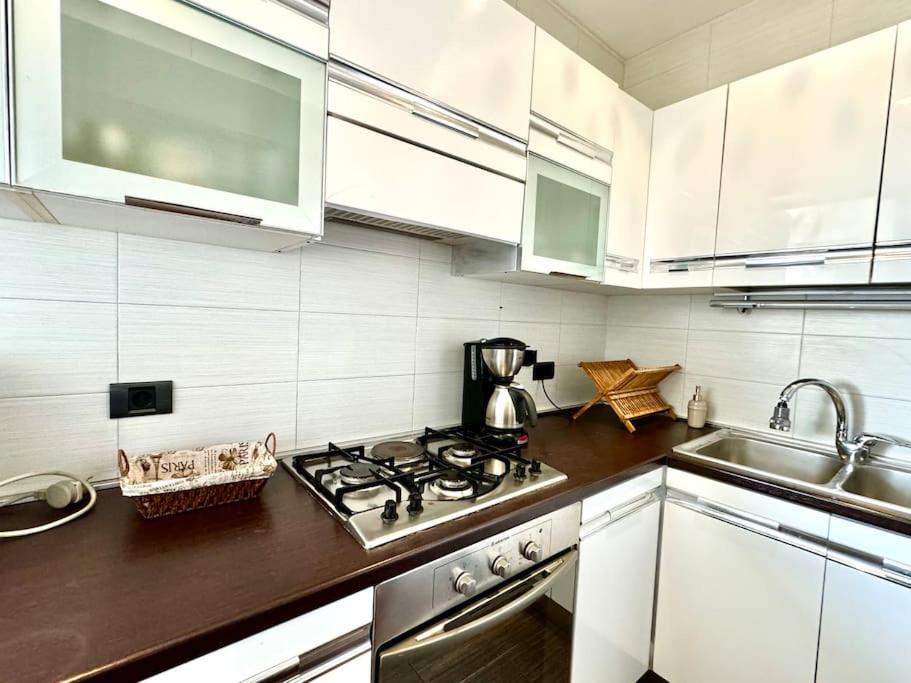 Great Apartment in Musicians Building