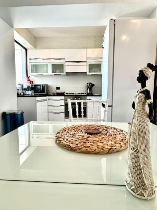 Great Apartment in Musicians Building