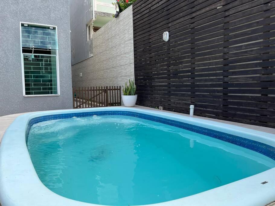 Casa com Piscina e Churrasqueira a 2km da Praia dos Ingleses