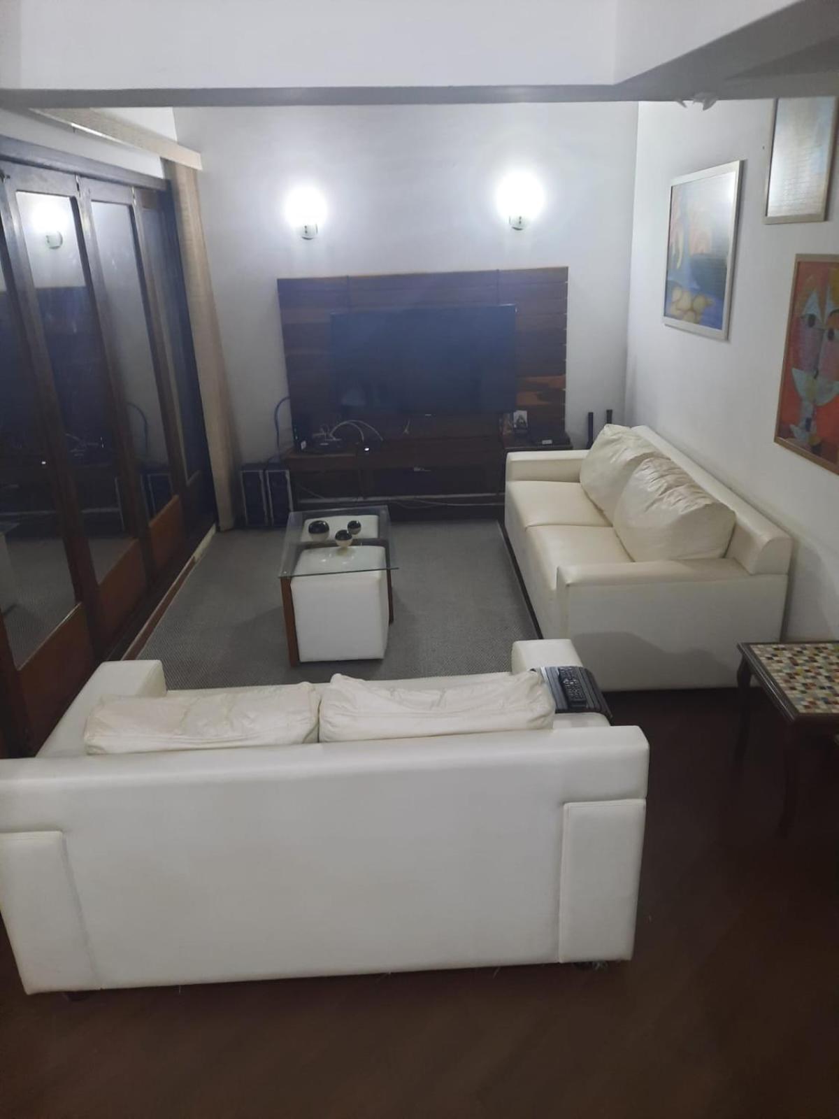 Linda casa com piscina em Atibaia