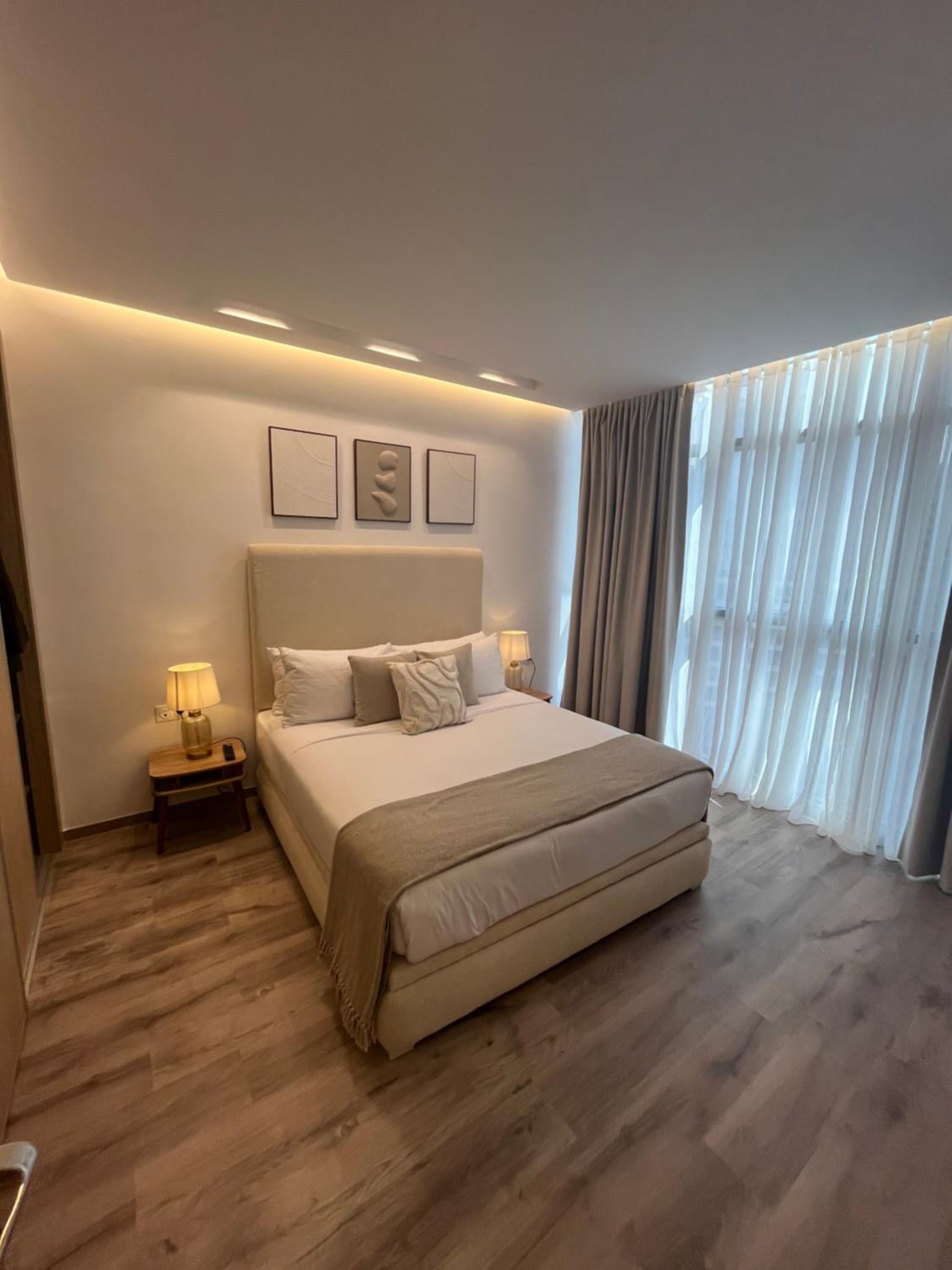 Luxury 11th Floor Apartments! 5 mins from beach, mall and station view 2