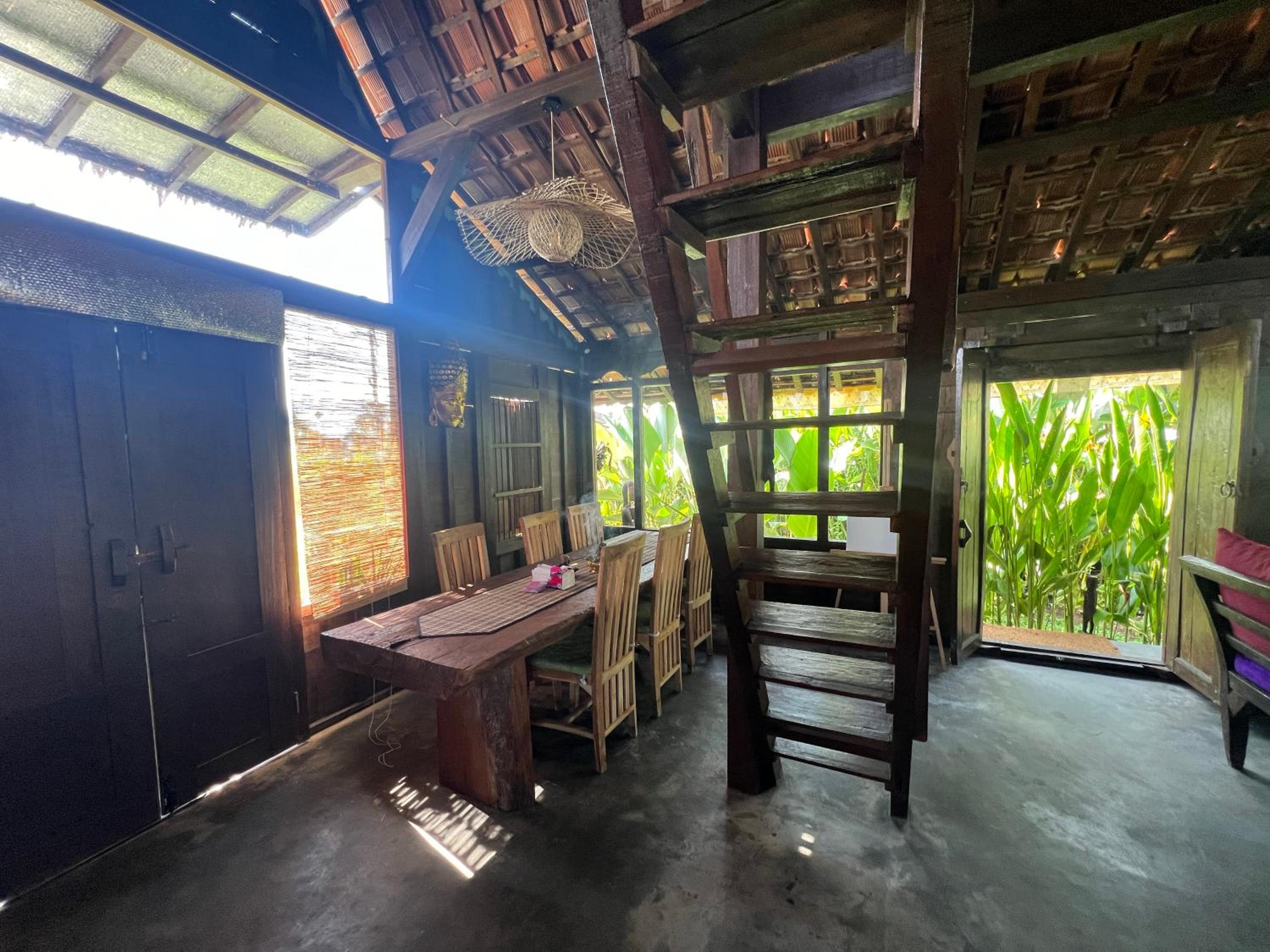 Kubu YR view 5