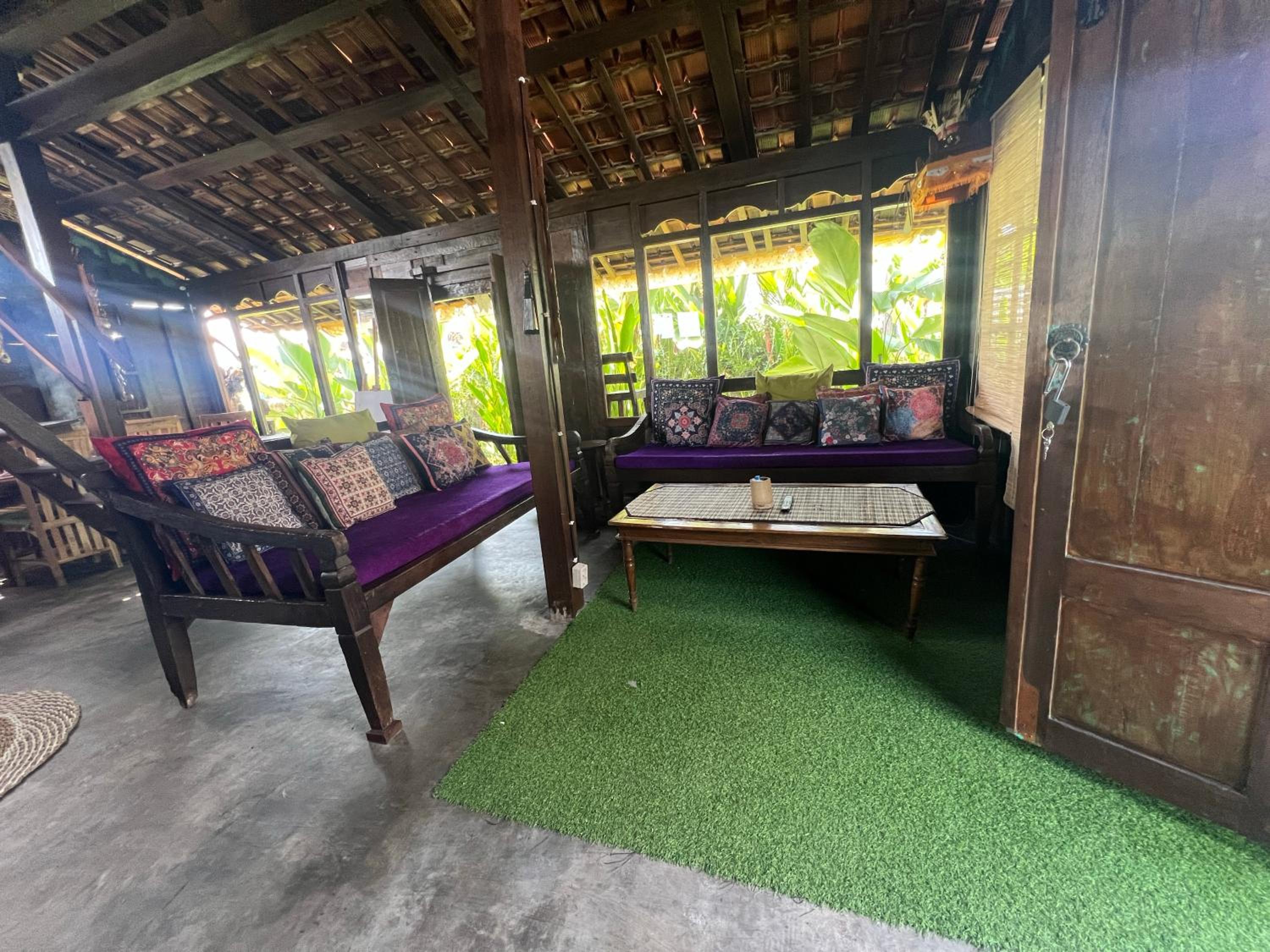 Kubu YR view 4