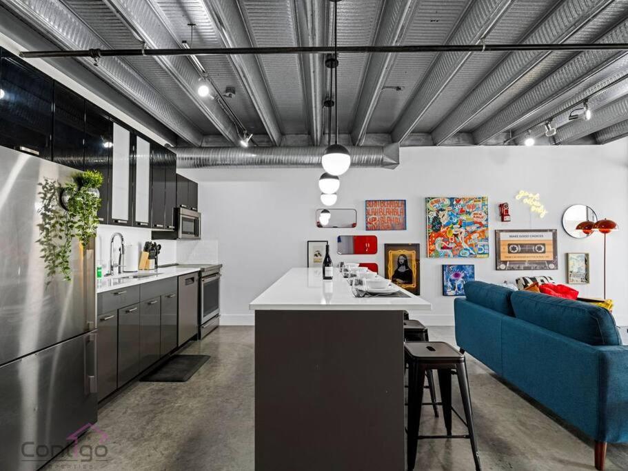 Urban Pop Loft, Near ICE District, UG Parking
