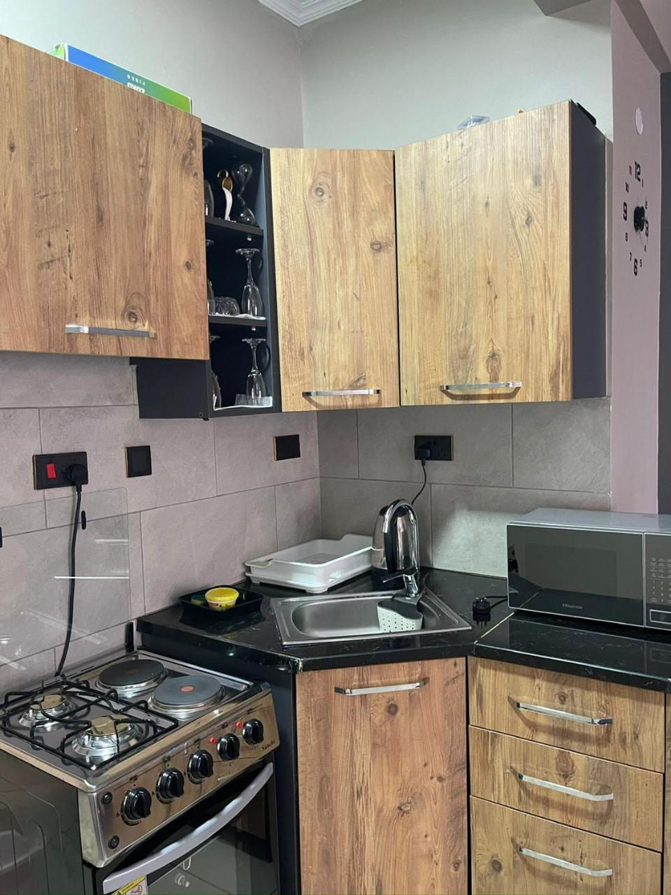Detail Apartment