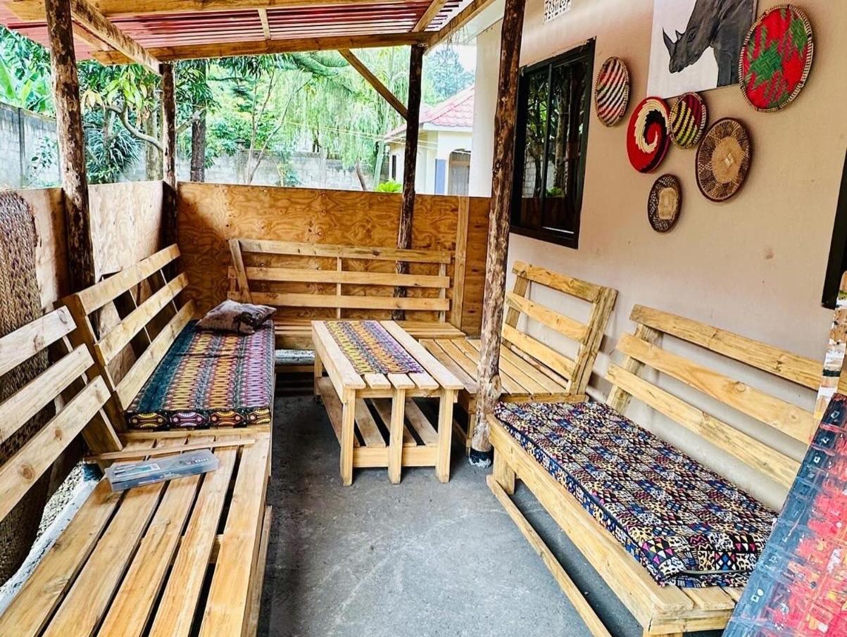 A cozy home stay in Arusha Catus House view 5
