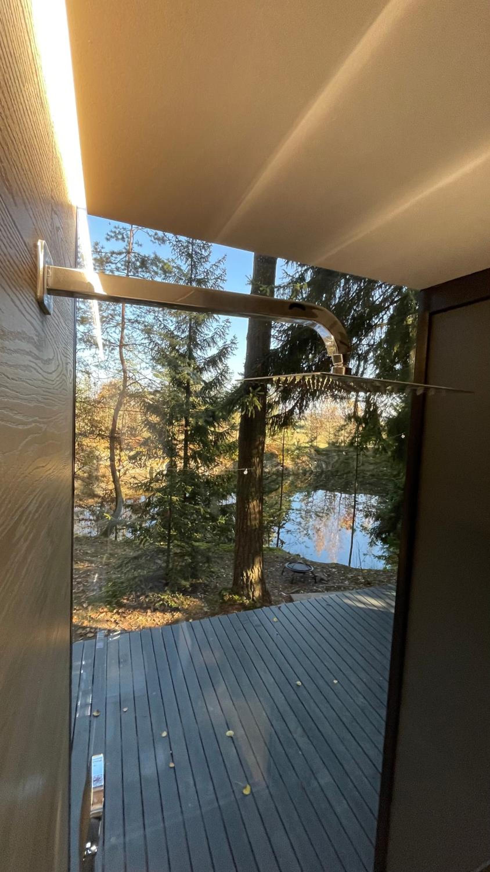 LakeWood - Hidden Mirror Retreat