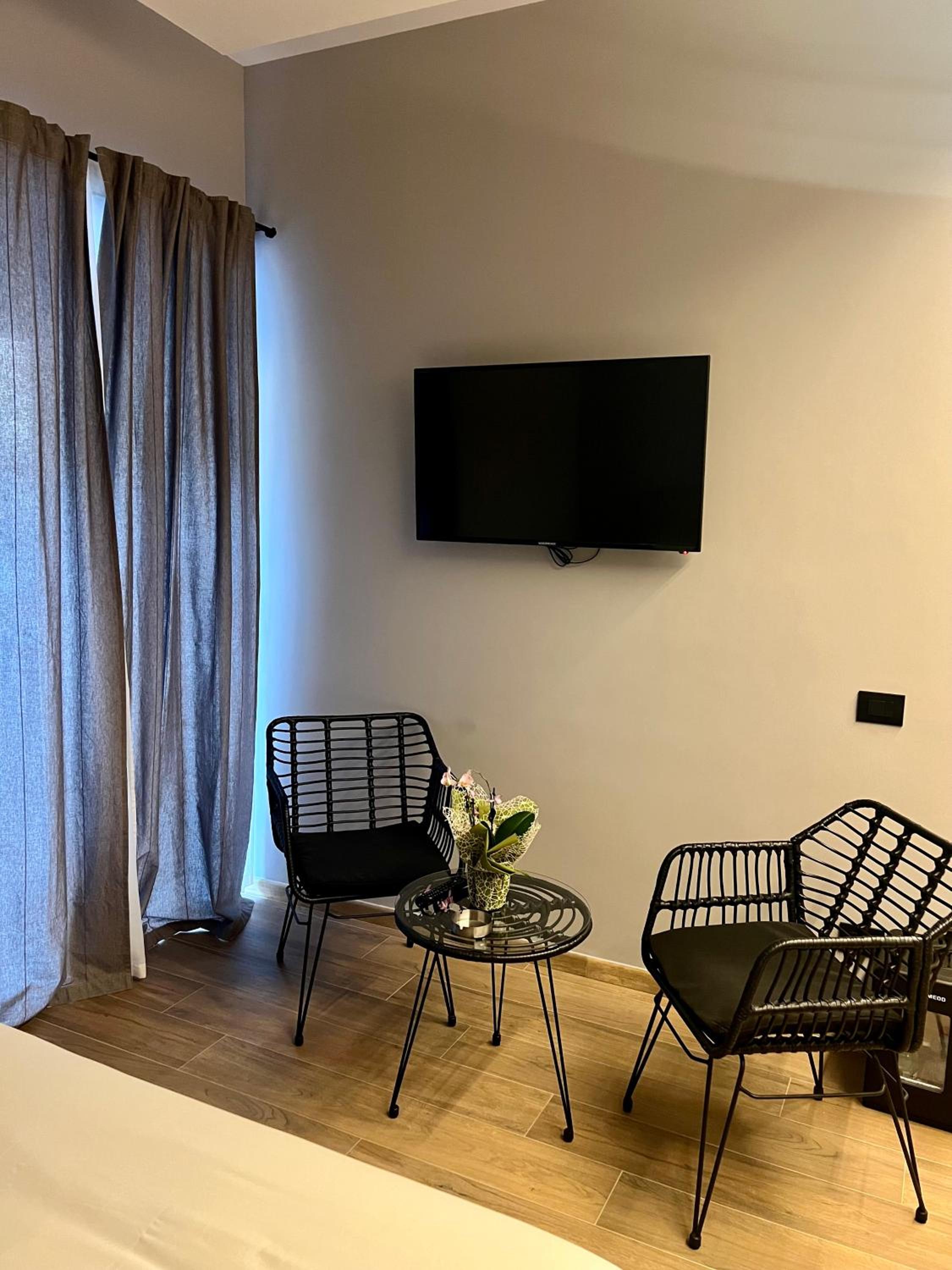 Eterna Suites Roma