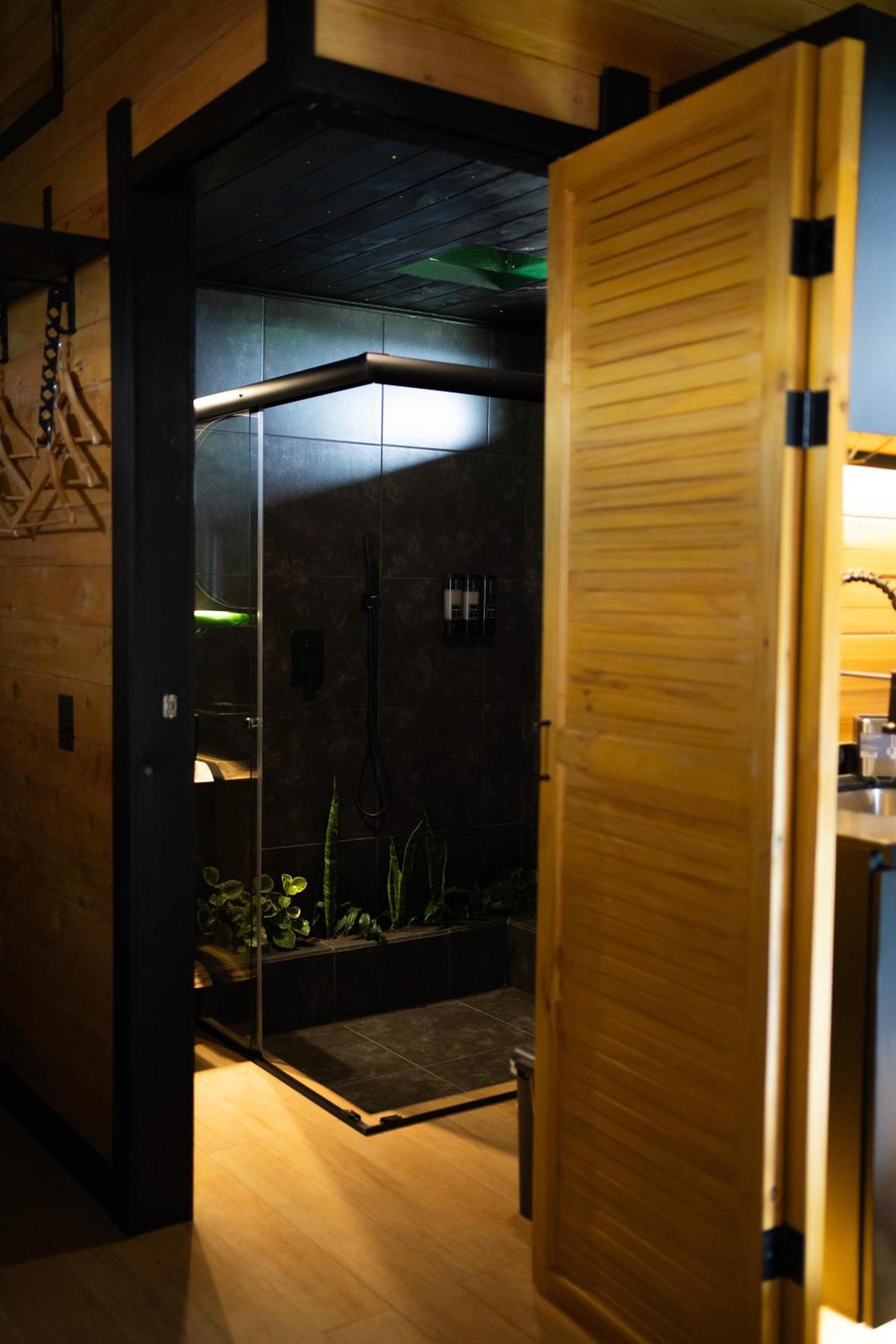 Habitat Natural Lodge