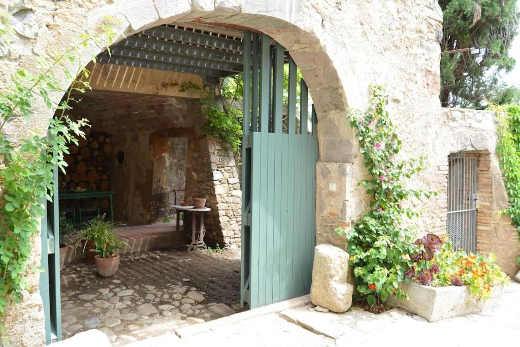 Casa siglo XVIII reformada con vistas Alt Empordà