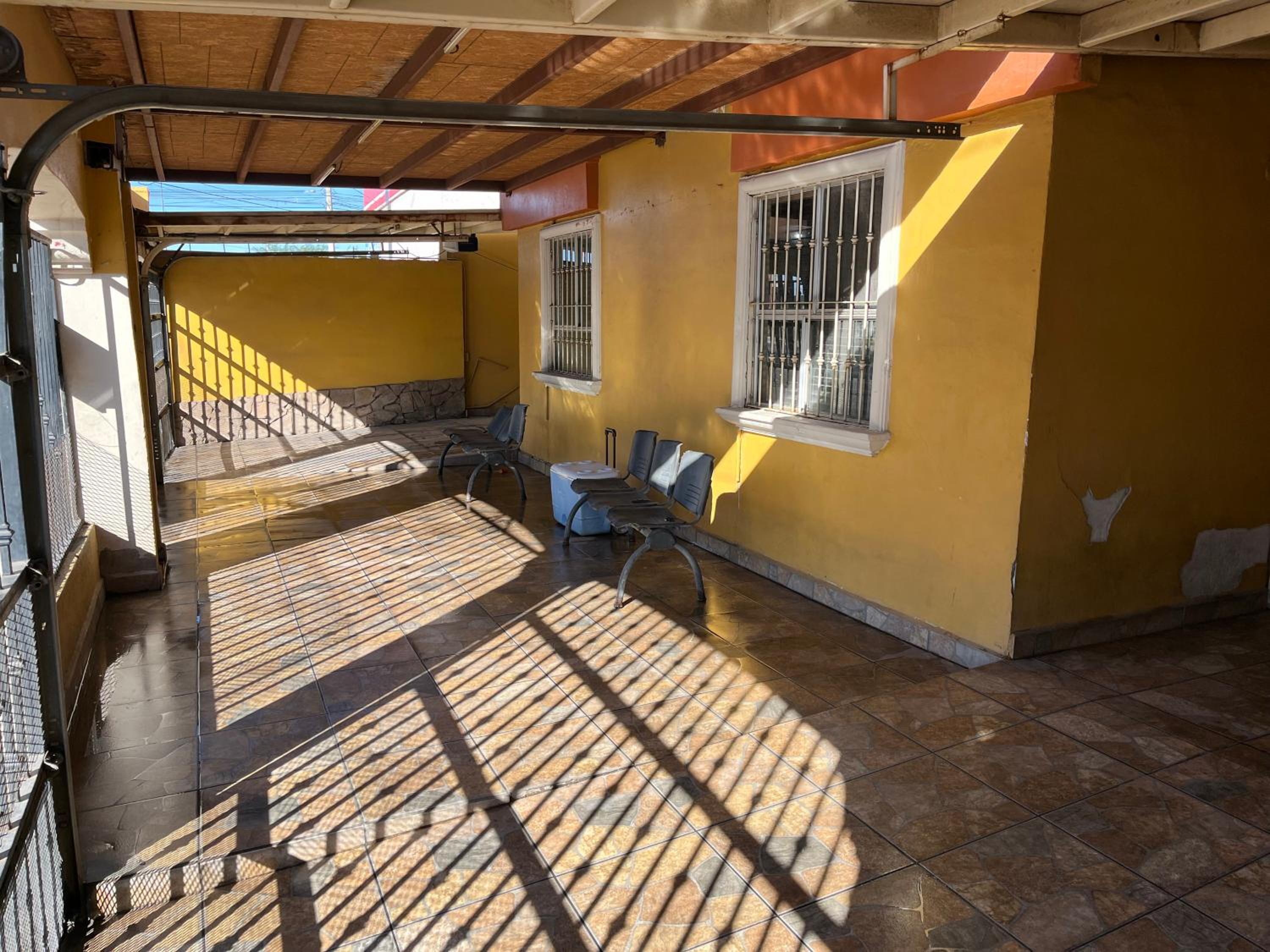 Casa en Mexicali view 4