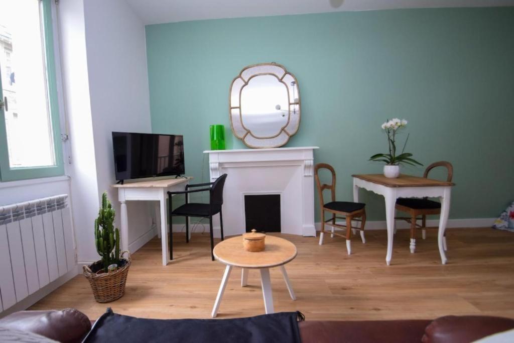 Appartement entre plage de l'Ecluse et place du marché
