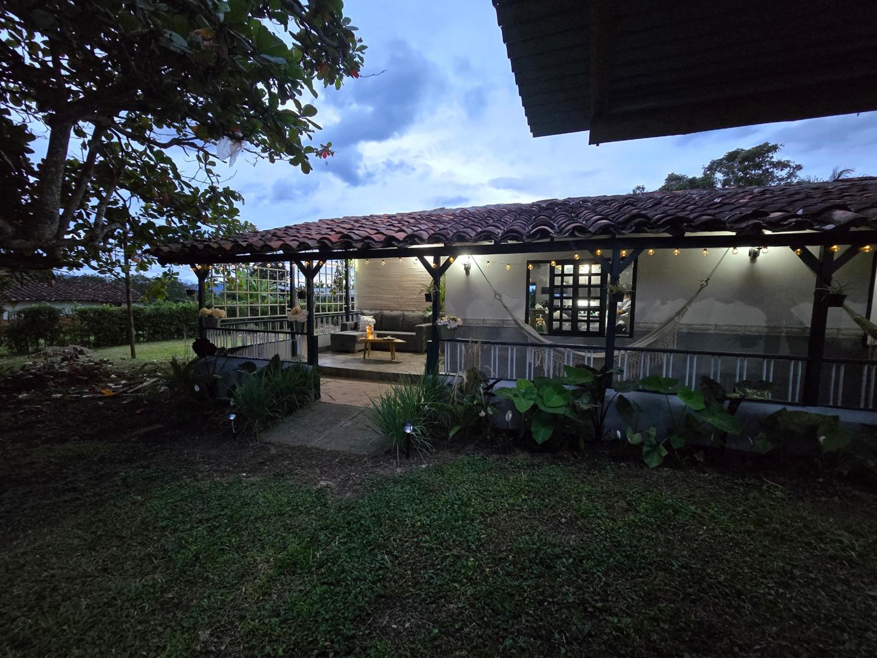 Finca Turistica Completa Tierra Nueva, a 5m del Parque Arrieros y 20m del Parque del Cafe y Panaca conectate con la naturaleza y disfruta de un lugar unico