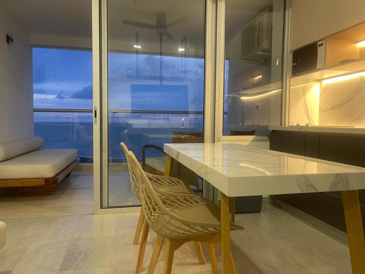 Cartagena Beach ApartaSuites