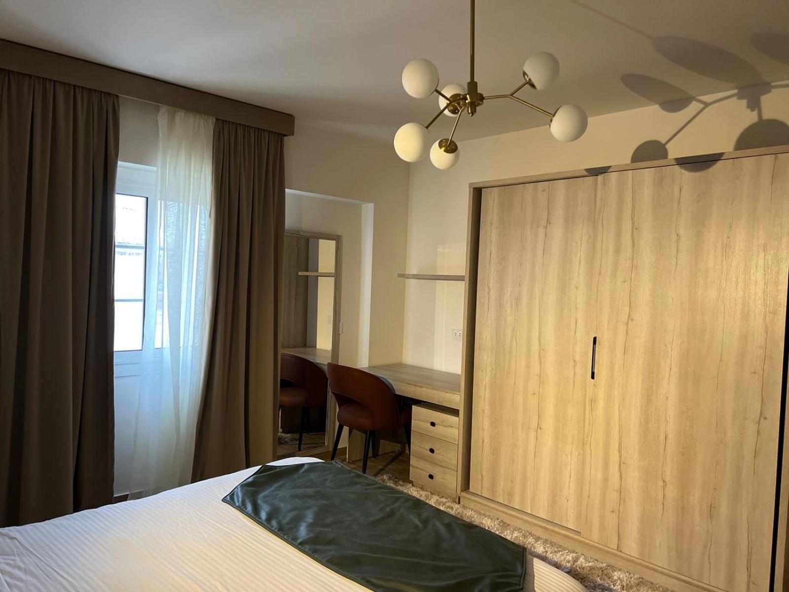 White Palace Hotel EG
