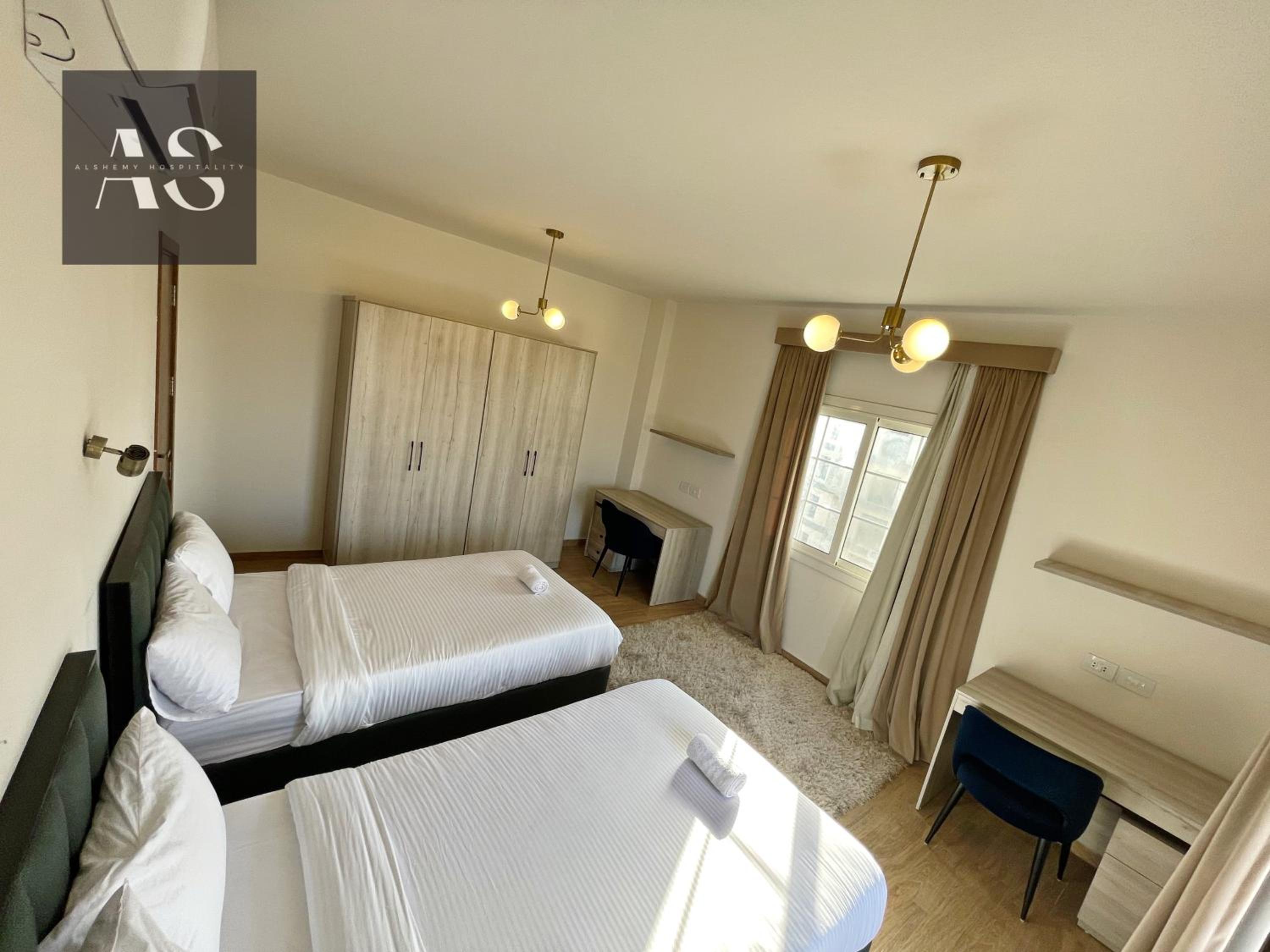 White Palace Hotel EG
