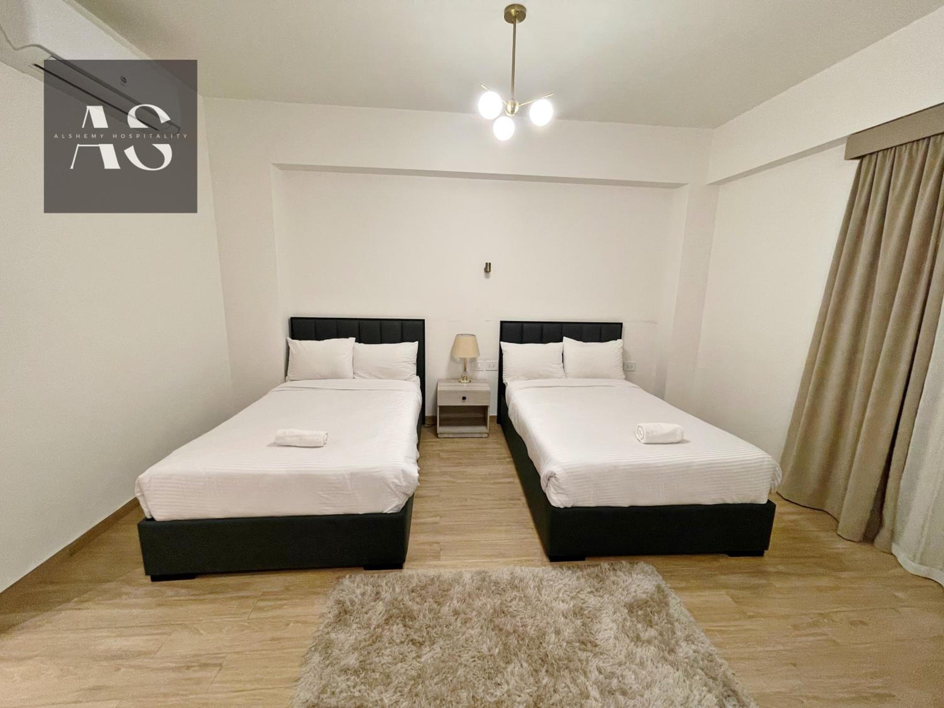 White Palace Hotel EG