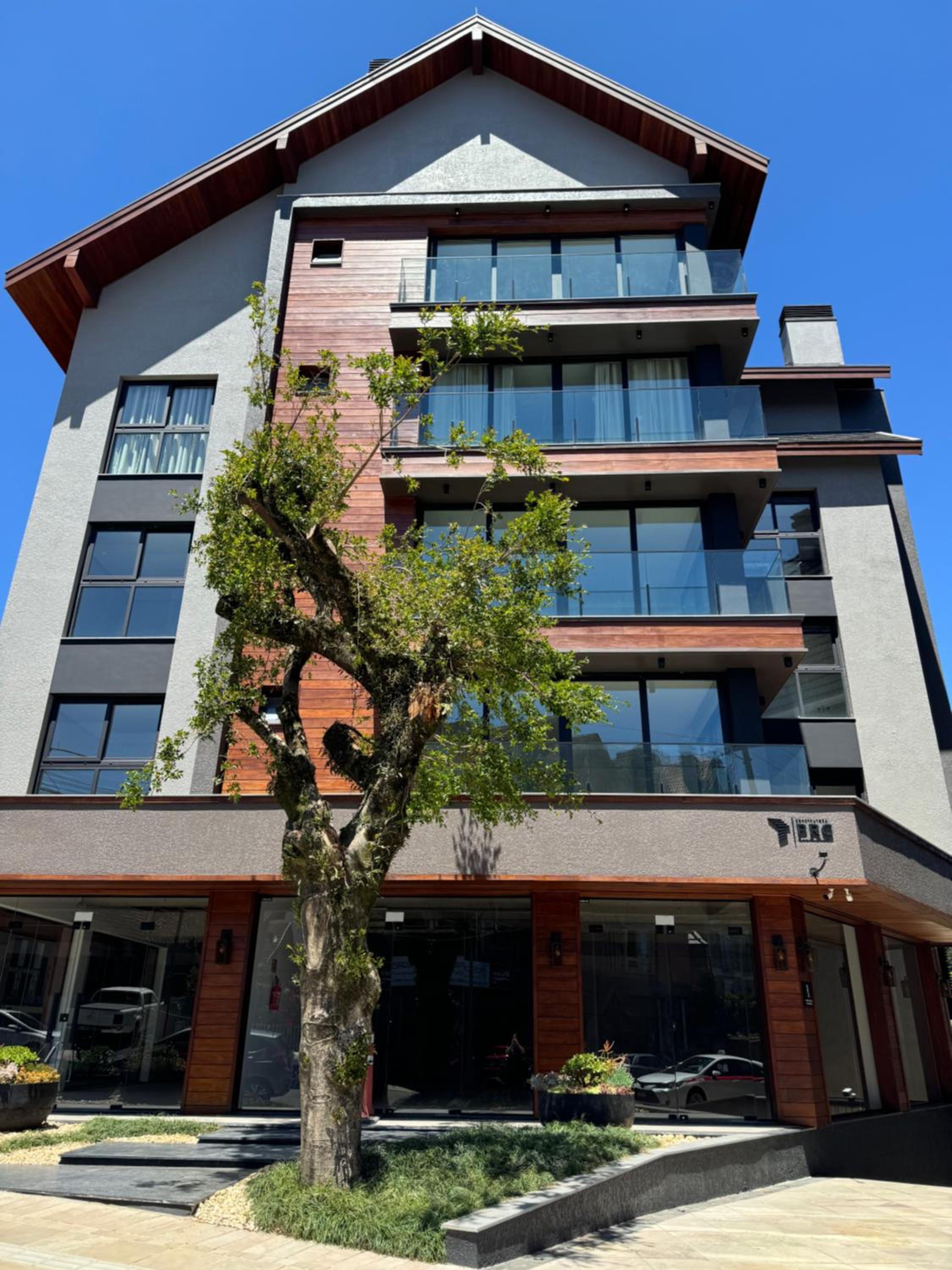 Luxuoso Apartamento no Centro de Gramado