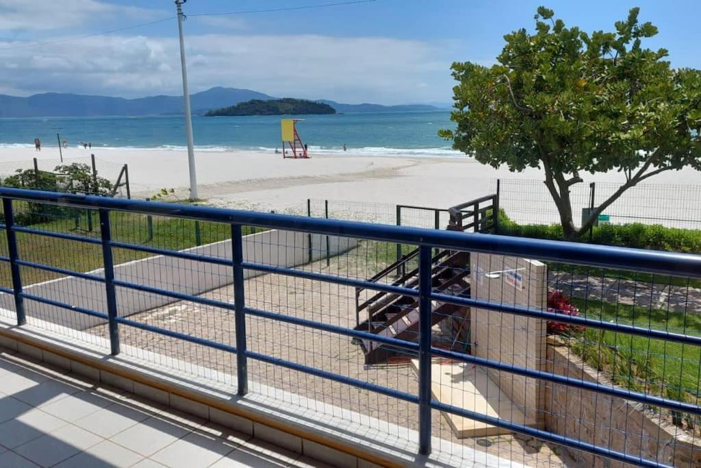 Apartamento pé na areia em Canavieiras