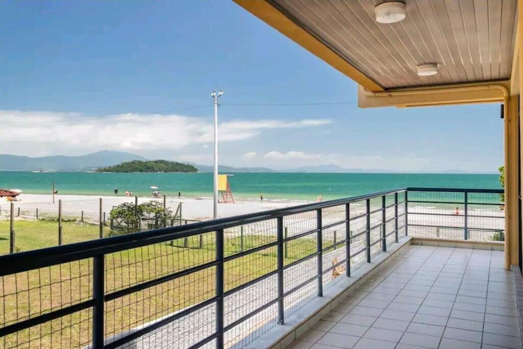 Apartamento pé na areia em Canavieiras