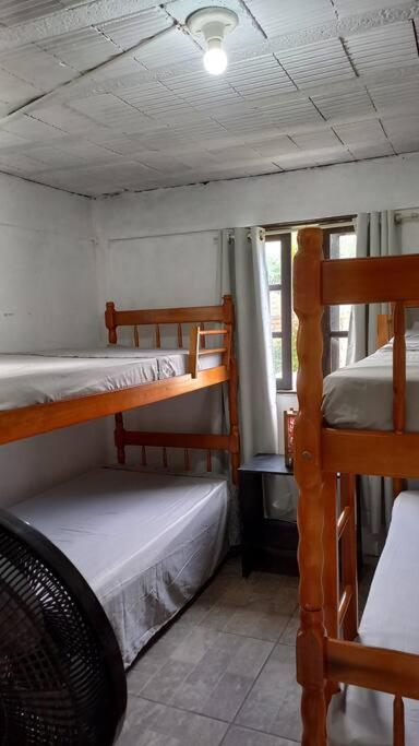 Casa Albatroz do Rosa 2 piso térreo