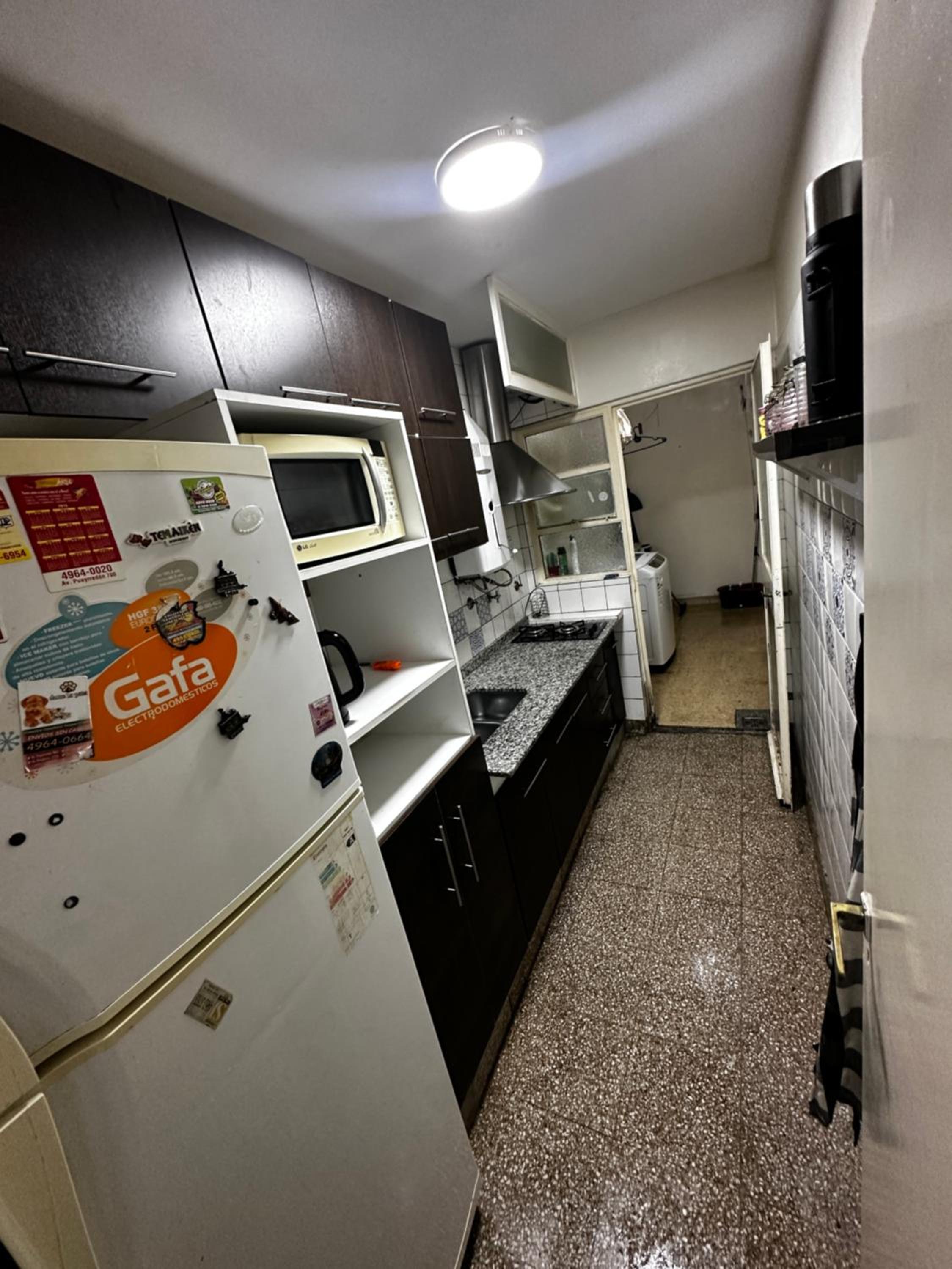 departamento de 3 ambiente con 2 habitaciones 1 baño con patio amoblado