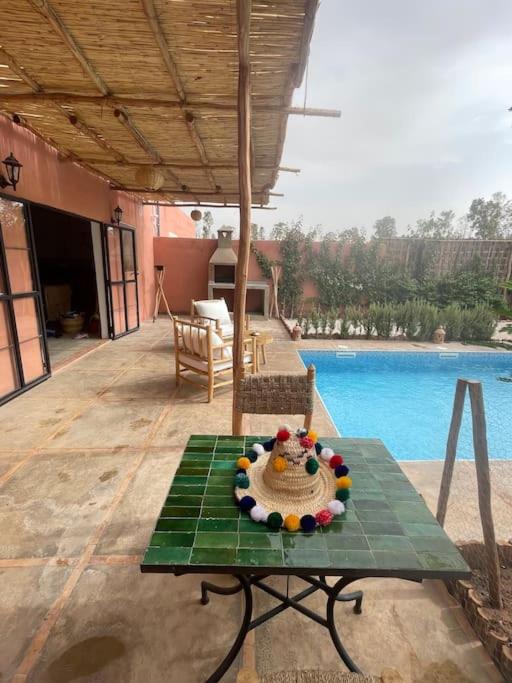 Villa 6 pers avec piscine privée 10 min du centre 0 vis-à-vis
