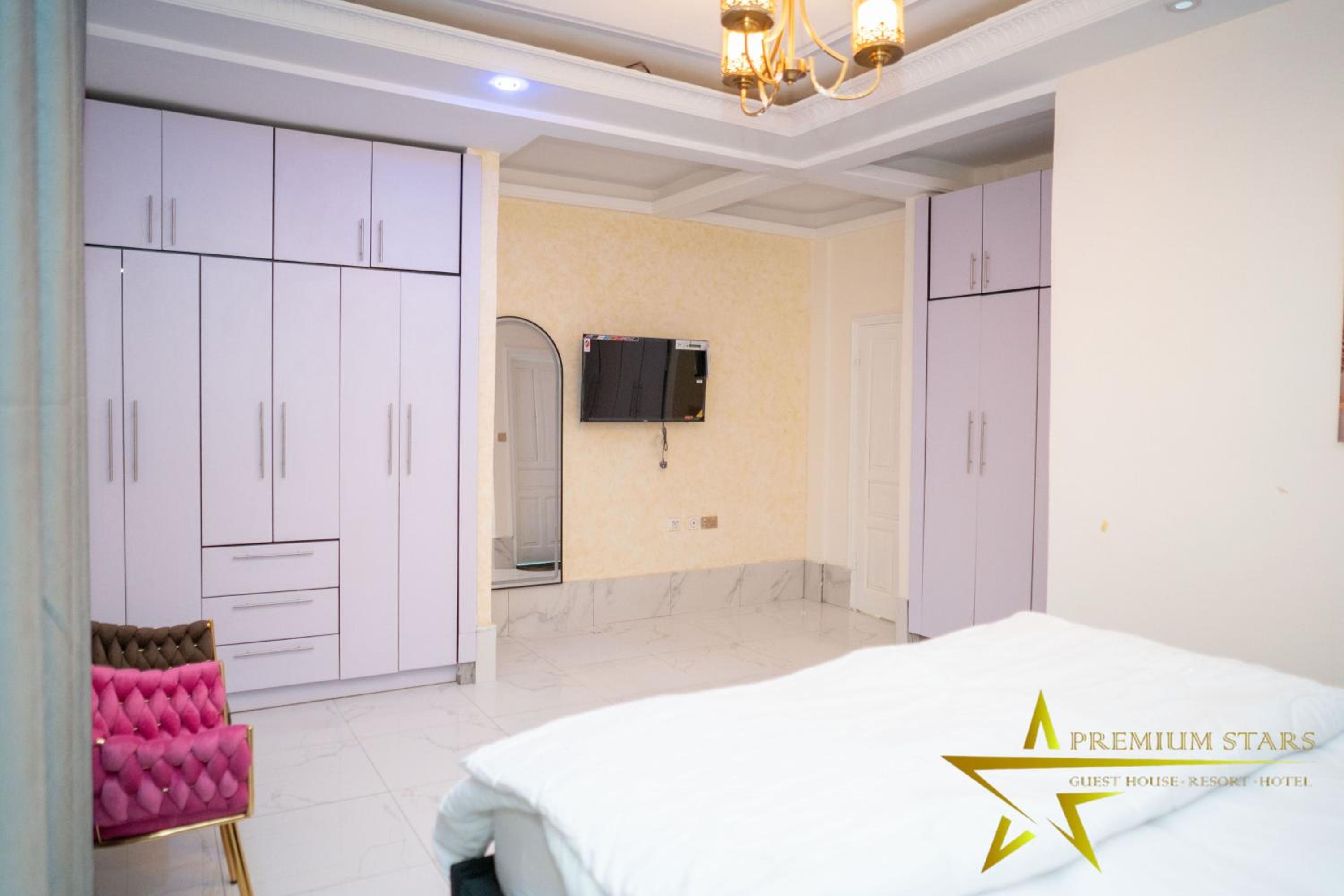 Premium Stars Guest House