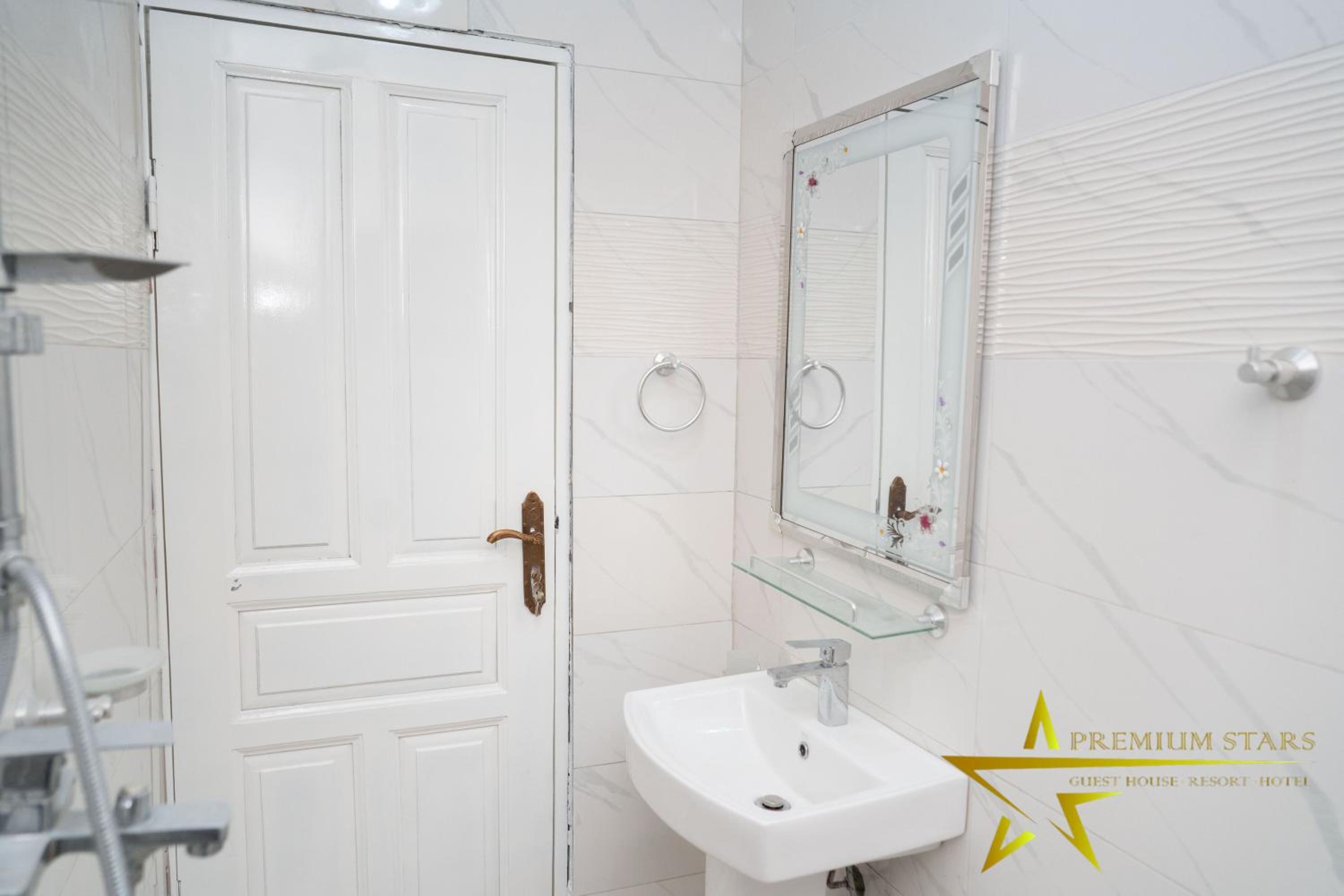 Premium Stars Guest House