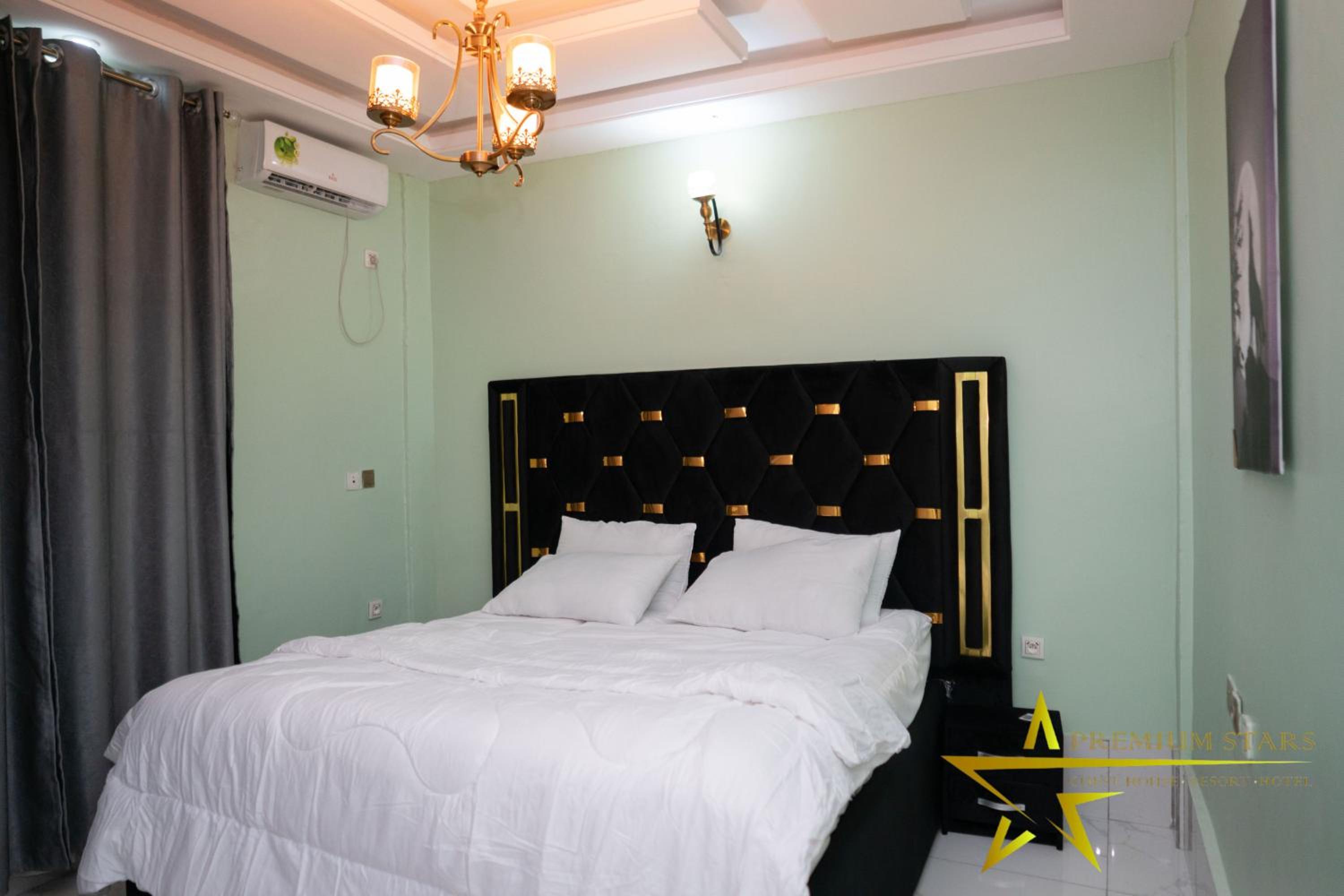 Premium Stars Guest House
