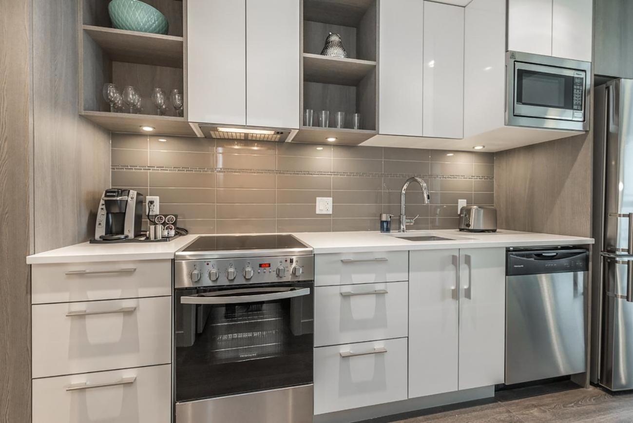 Bright Old Town Suite With City Views