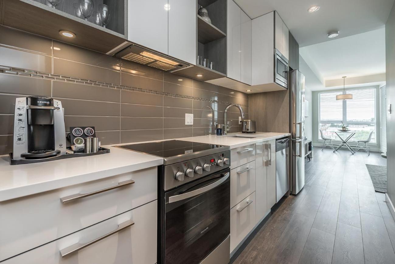 Bright Old Town Suite With City Views
