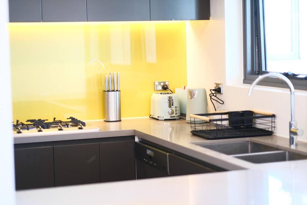Sydney Burwood Luxury 3bed 2bath close westfield