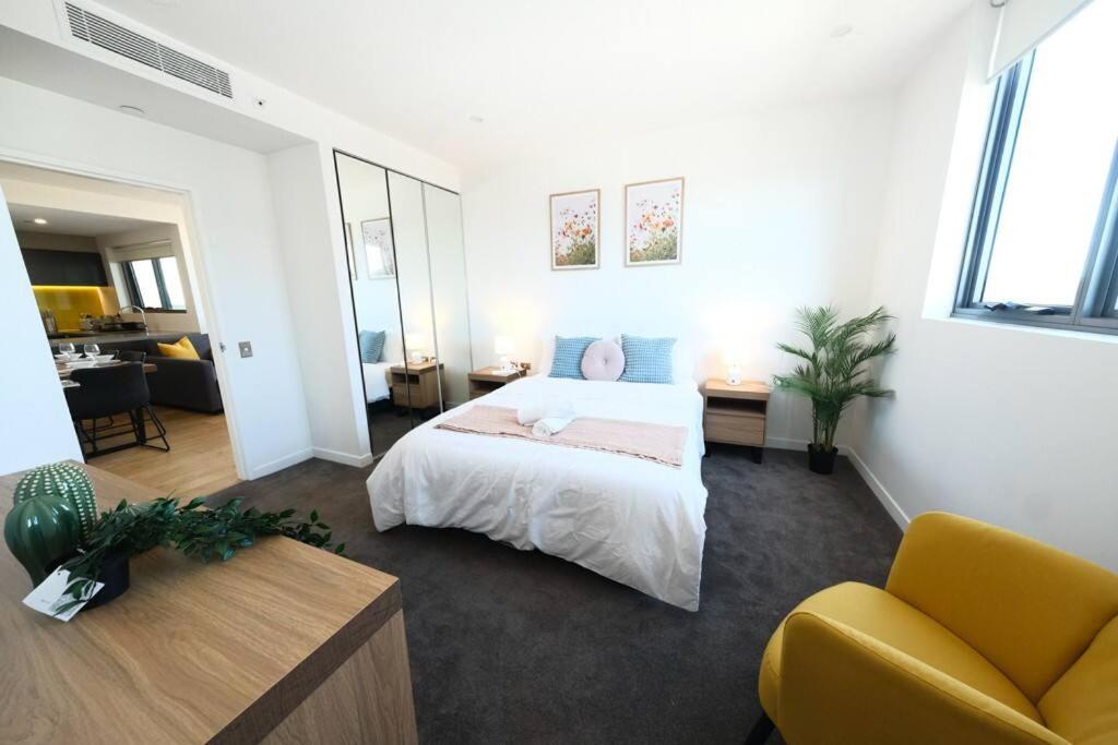 Sydney Burwood Luxury 3bed 2bath close westfield