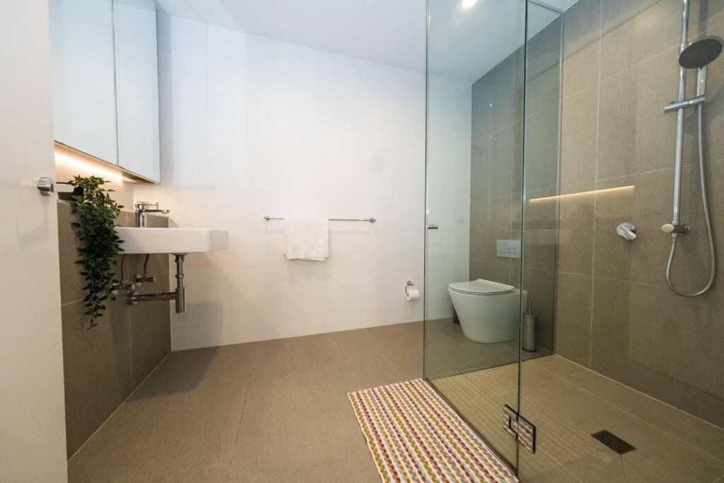 Sydney Burwood Luxury 3bed 2bath close westfield
