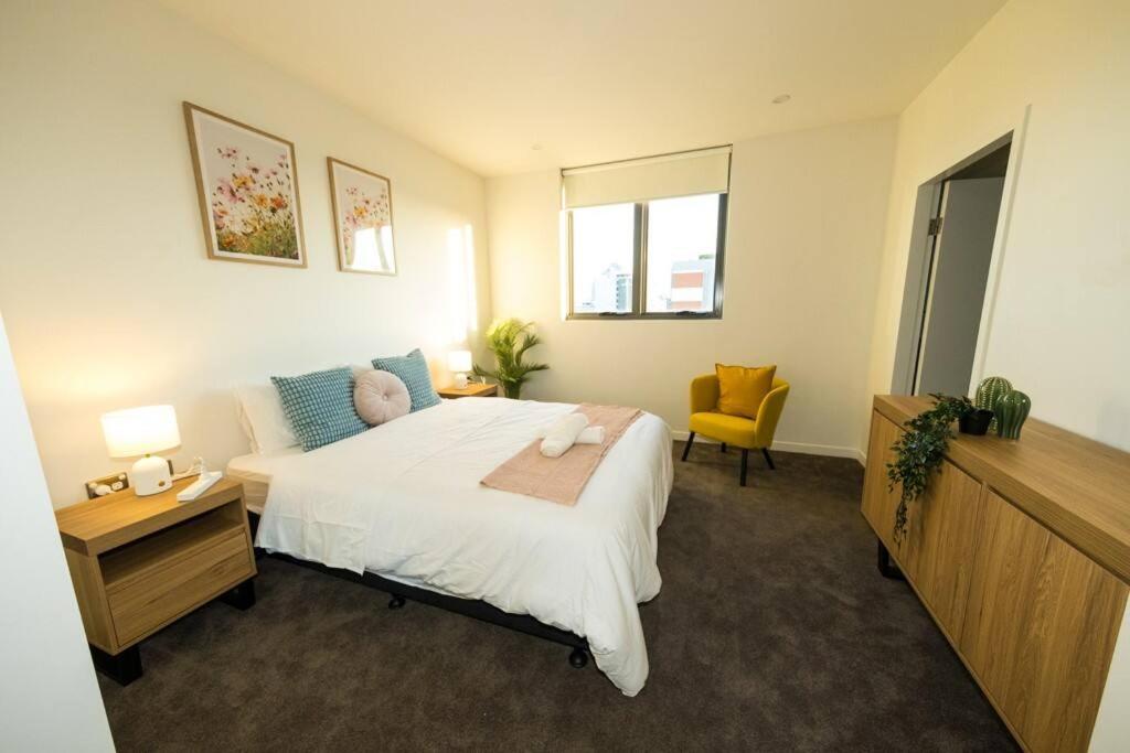 Sydney Burwood Luxury 3bed 2bath close westfield