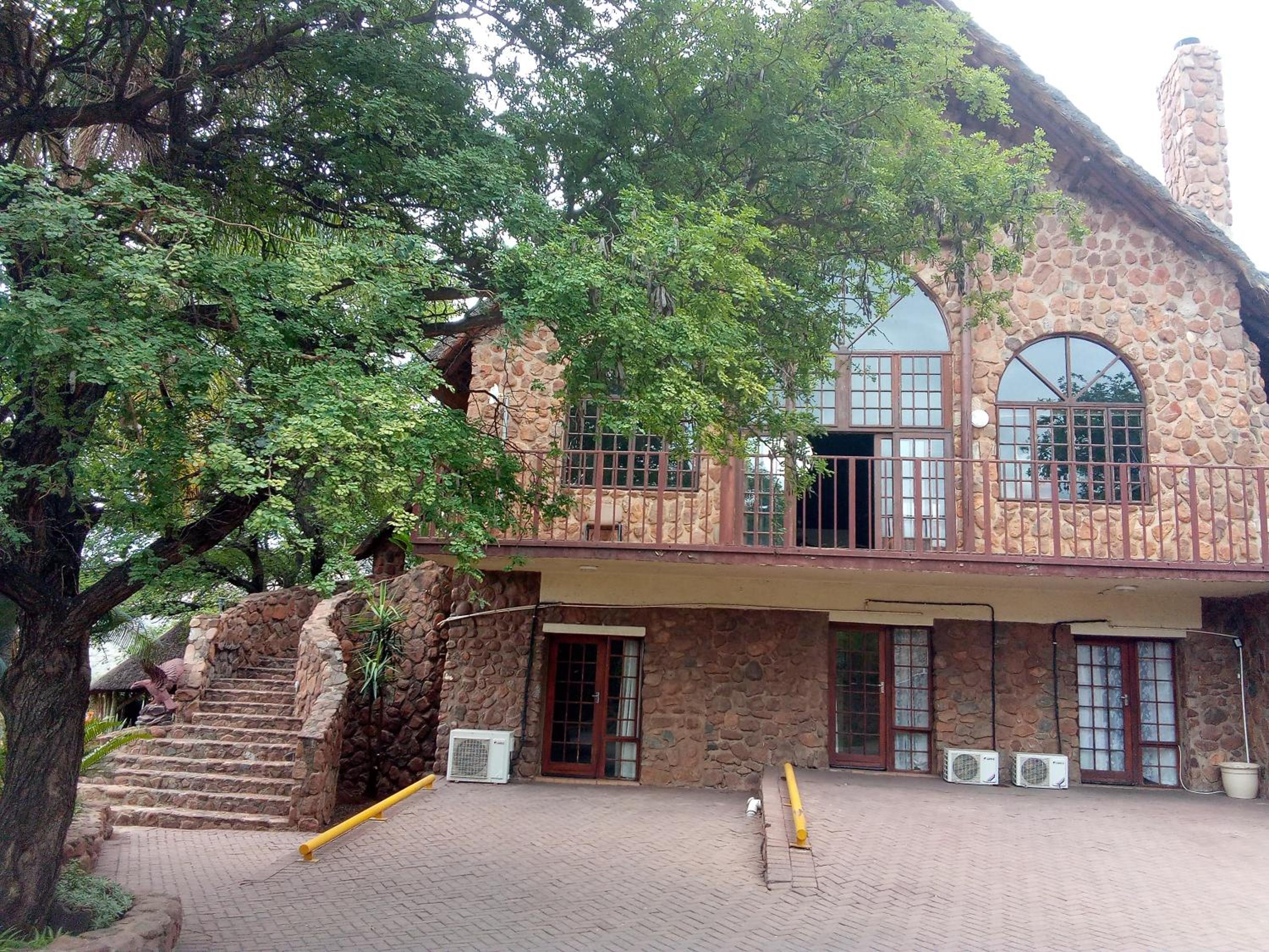 Photo 19