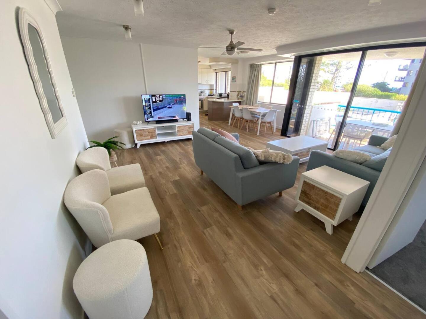 Coastal Comfort 3Bd Family-Friendly Apt WPool