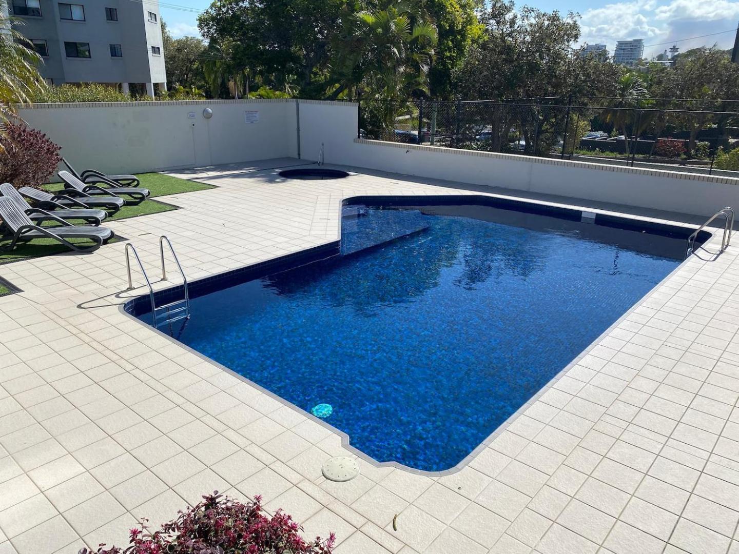 Coastal Comfort 3Bd Family-Friendly Apt WPool