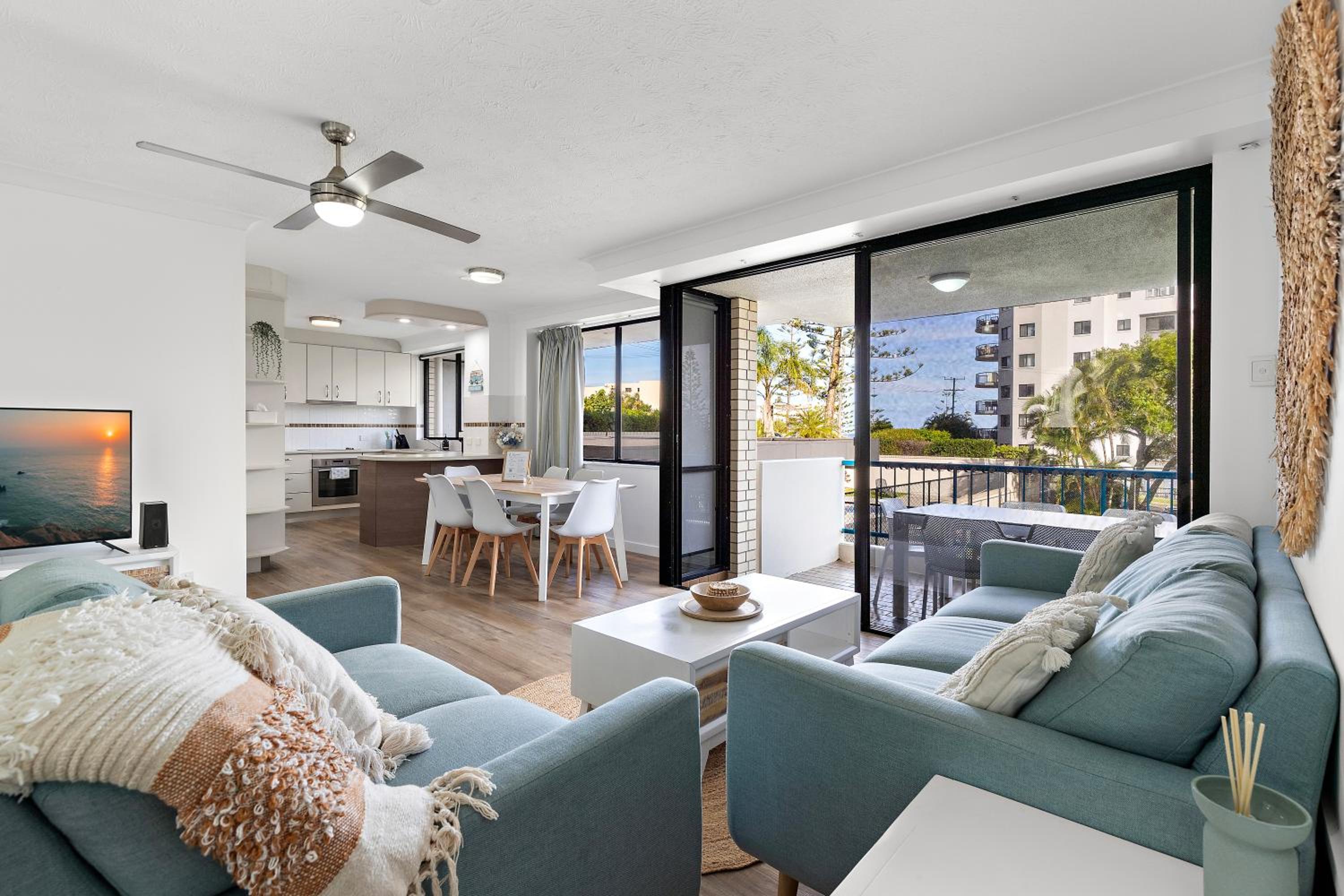 Coastal Comfort 3Bd Family-Friendly Apt WPool