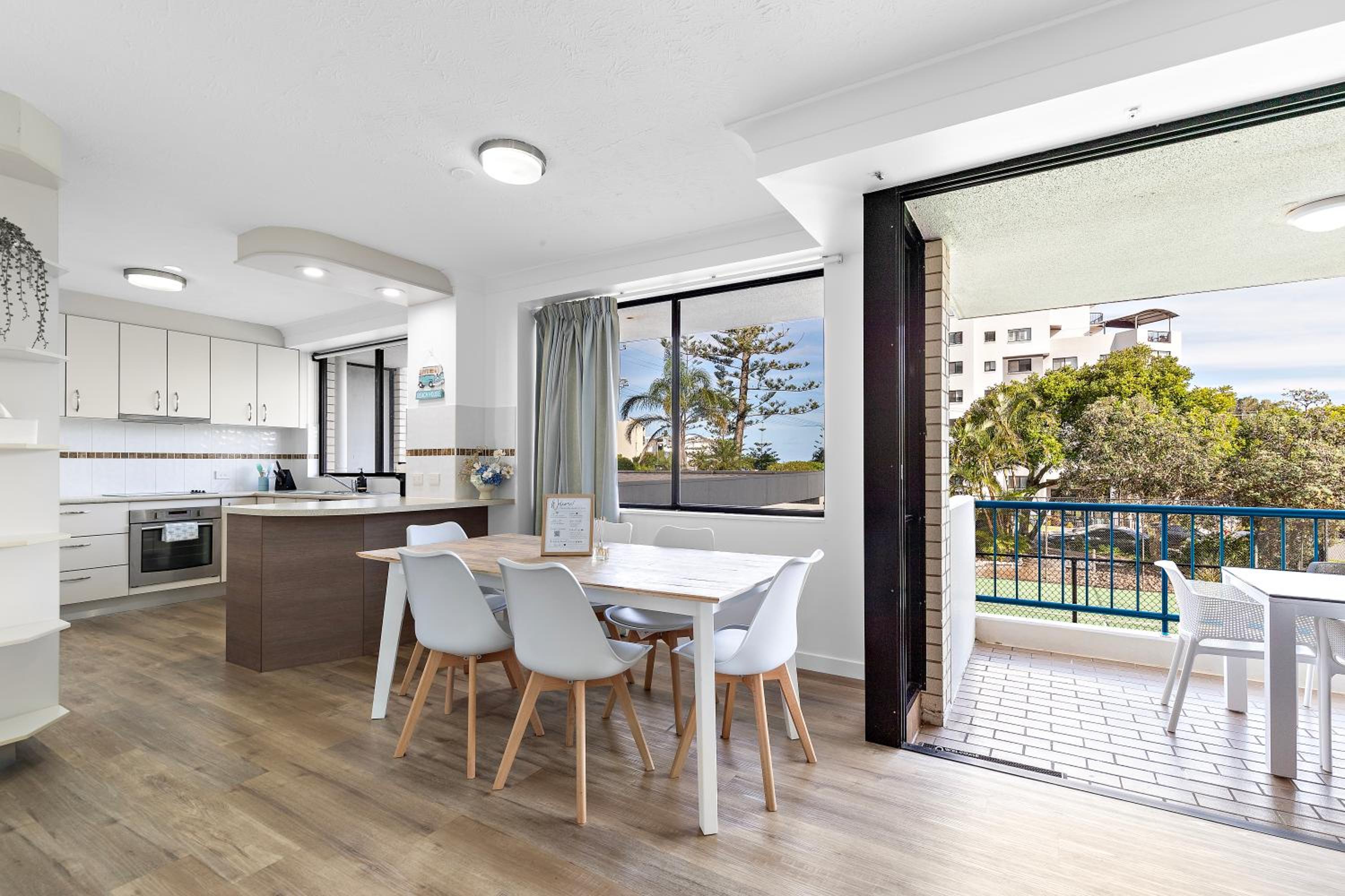 Coastal Comfort 3Bd Family-Friendly Apt WPool