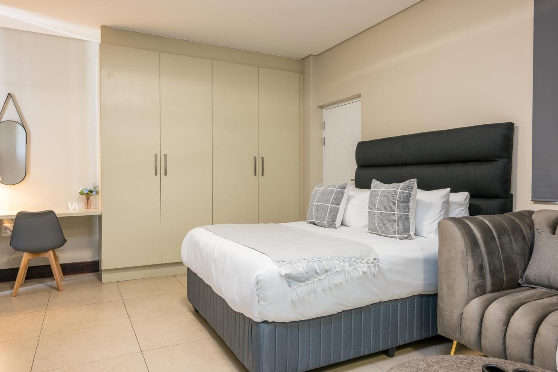 Cute and Cosy Studio Marina 501 view 5